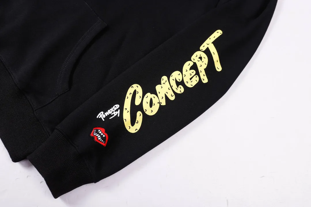 M24—P210 -Chrome Hearts/Chrome Hearts printed sweatshirt cardigan jacket -420 grams of high-density, high-quality wool, soft, delicate and skin-friendly, soft and silky to the touch, warm and skin-friendly -The hardware and zipper accessories are all customized and full of details -Colour: black -Size: S M L XL